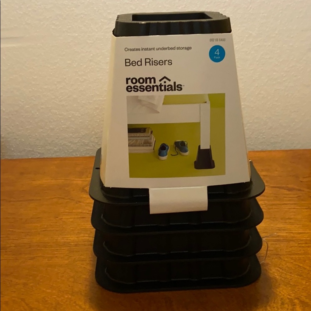 NWT Room Essential bed risers